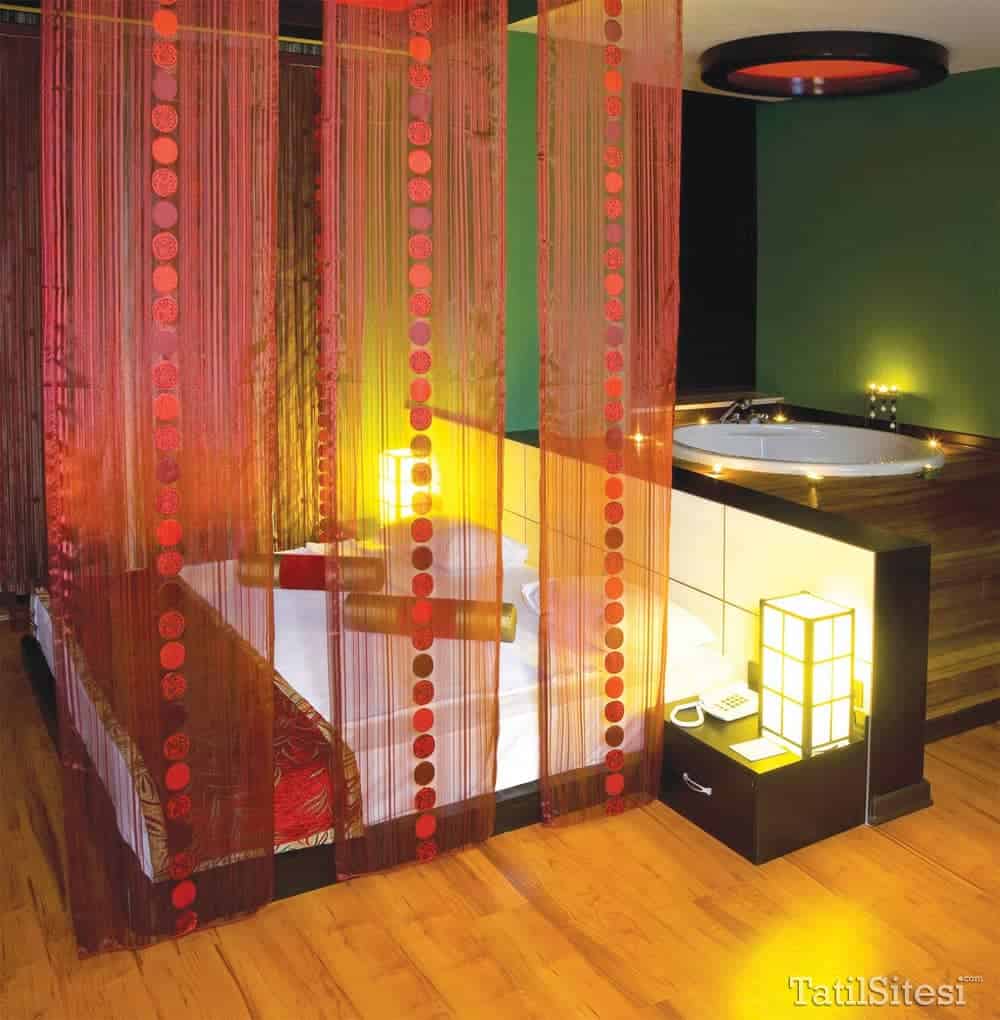 Siam Elegance Hotel Spa 